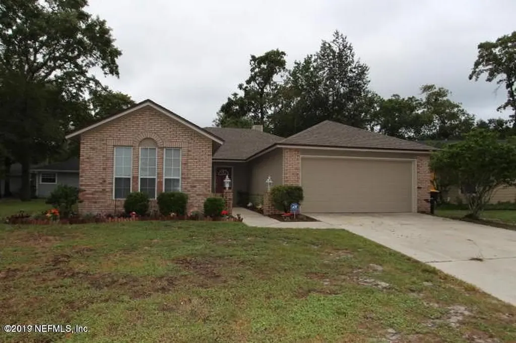 8482 Allwine Court Jacksonville FL 32244