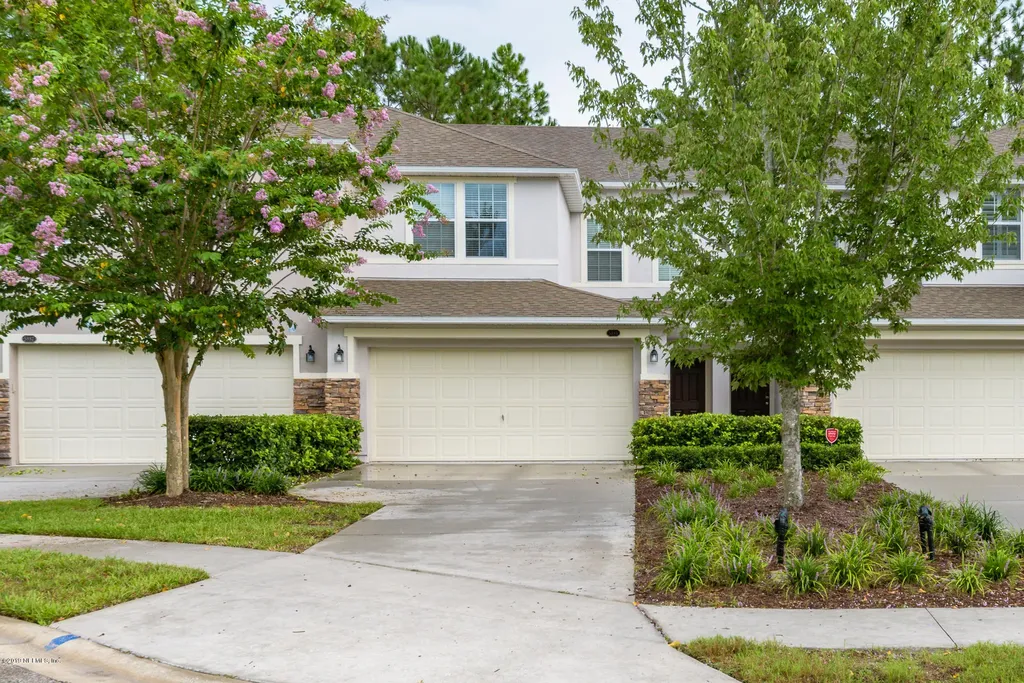5889 Bartram Village Drive Jacksonville FL 32258