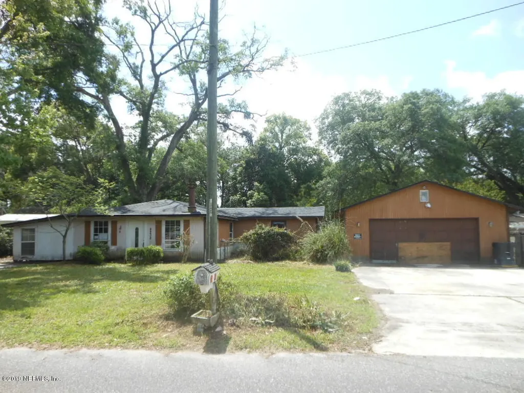 8238 Osteen Street Jacksonville FL 32210