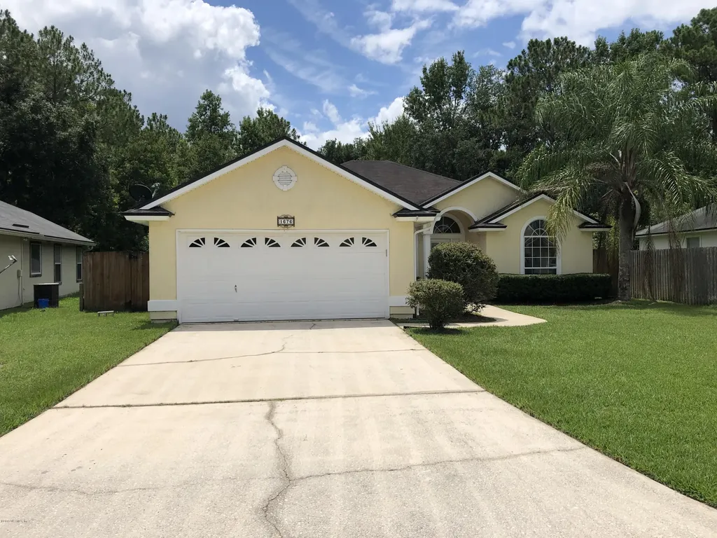 1676 Northglen Circle Middleburg FL 32068