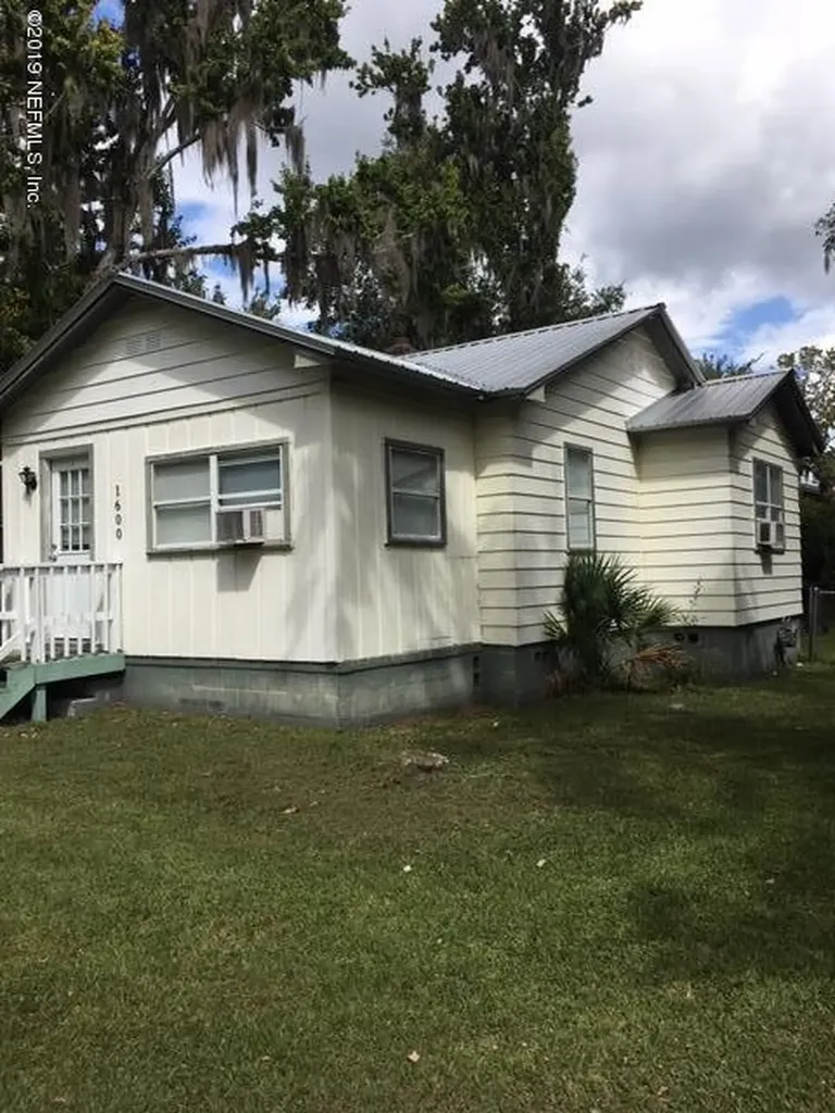 1600 Laurel Street Palatka FL 32177