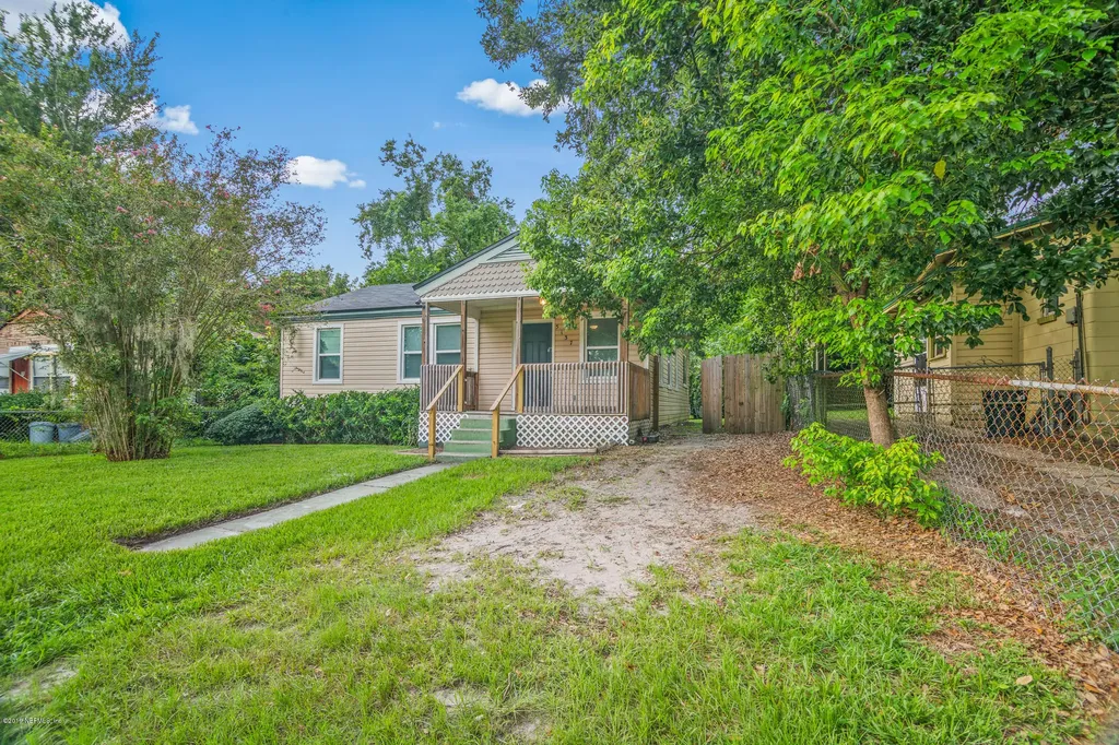 5137 Sunderland Road Jacksonville FL 32210