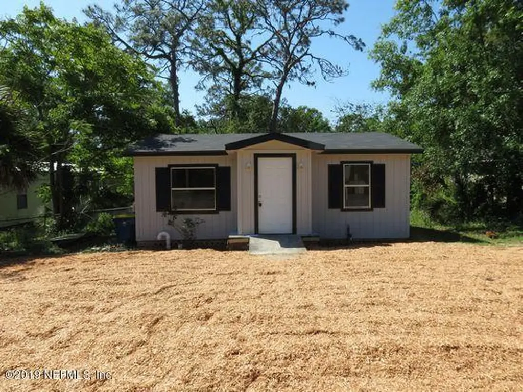 8326 Galveston Avenue Jacksonville FL 32211