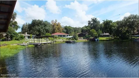 241 SE 5th Avenue Melrose FL 32666