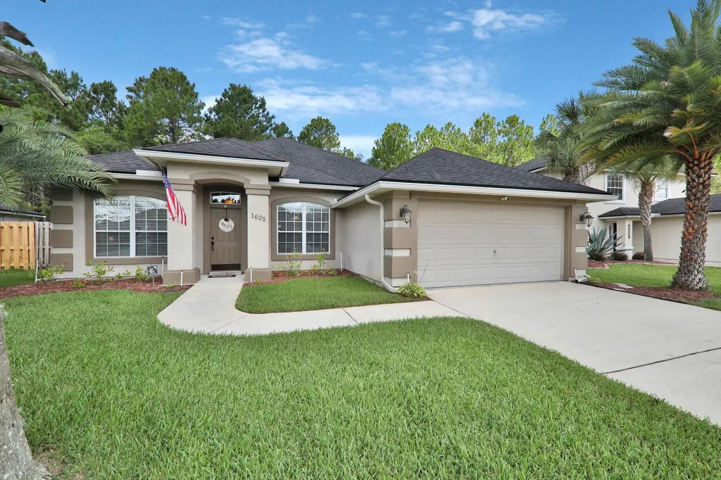 1625 Redstone Court St. Augustine FL 32092