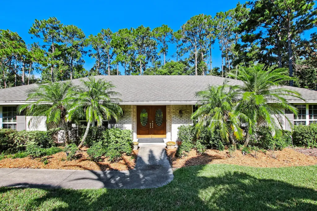 8140 Hollyridge Road Jacksonville FL 32256