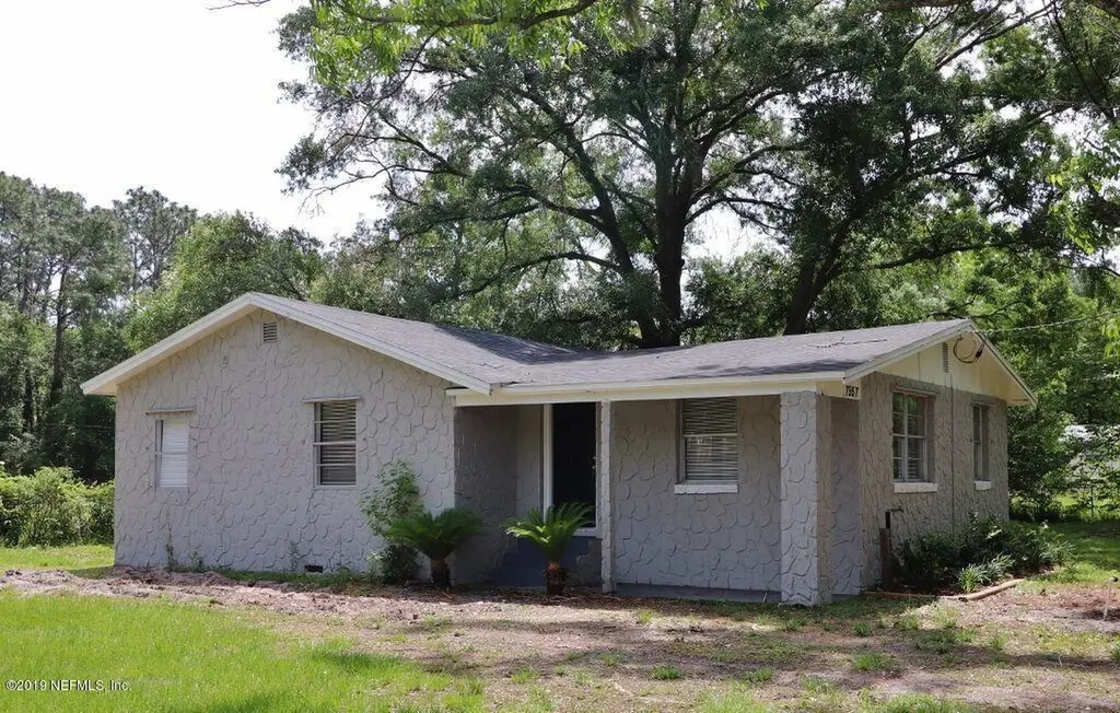 7957 Mattox Avenue Jacksonville FL 32219