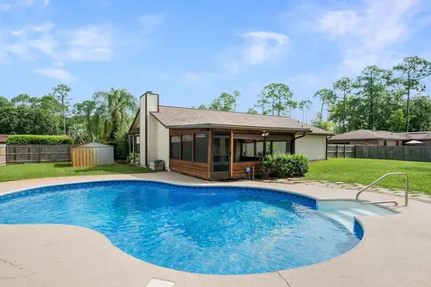 5048 Azure Street Jacksonville FL 32258