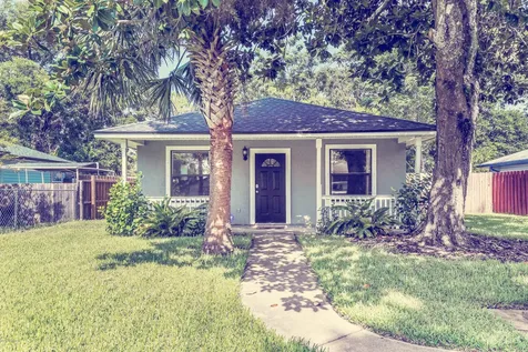 1540 Francis Avenue Atlantic Beach FL 32233