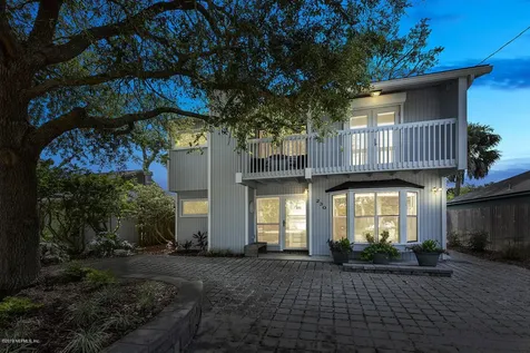 230 Magnolia Street Atlantic Beach FL 32233