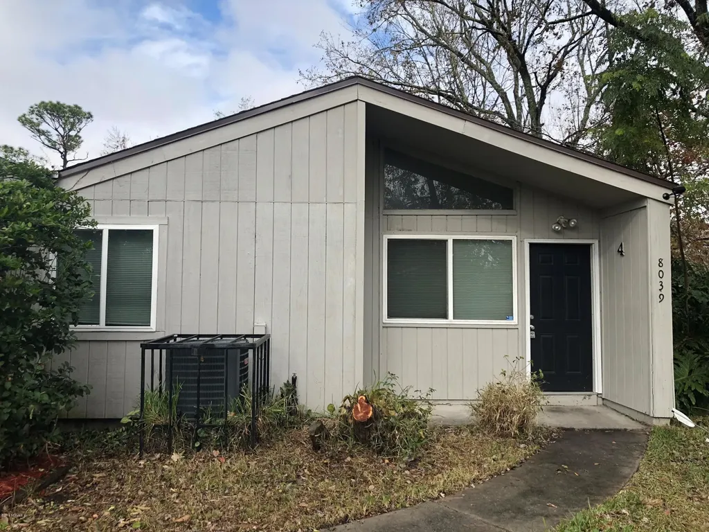 8039 San Jose Village Lane Jacksonville FL 32217
