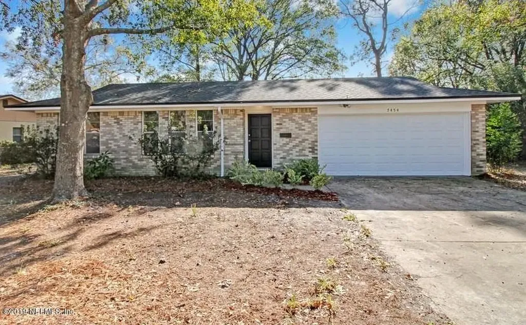 7454 Deepwood Drive N Jacksonville FL 32244