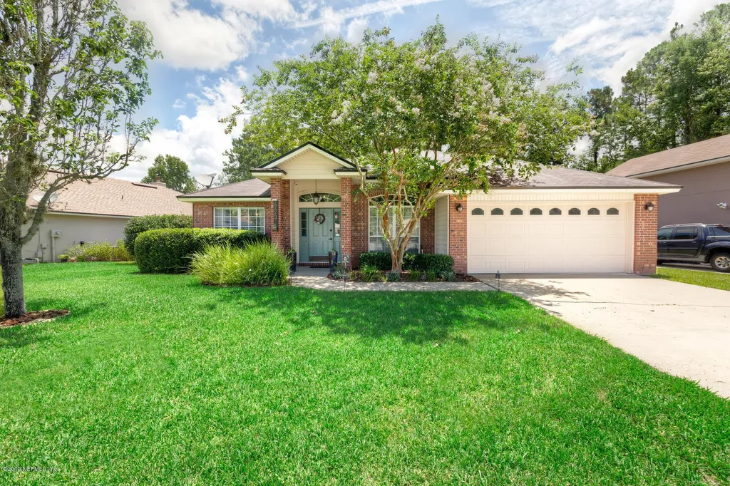 1723 Hawkins Cove Drive W Jacksonville FL 32246
