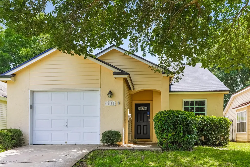 1159 Homard Boulevard E Jacksonville FL 32225