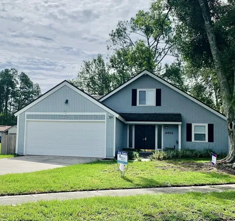 6826 Coralberry Court Jacksonville FL 32244