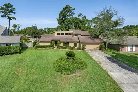 3518 Hidden Lake Drive W Jacksonville FL 32216