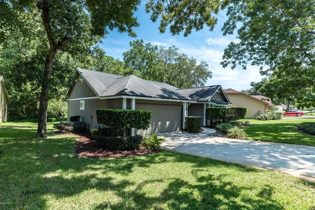 1819 High Brook Court Jacksonville FL 32225