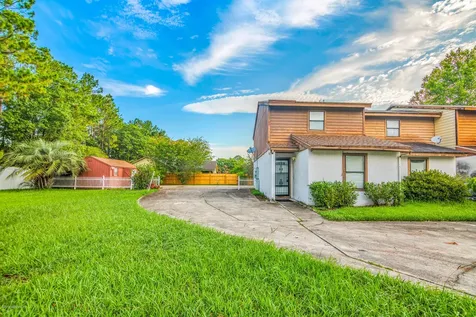 4281 Melissa Court W Jacksonville FL 32210