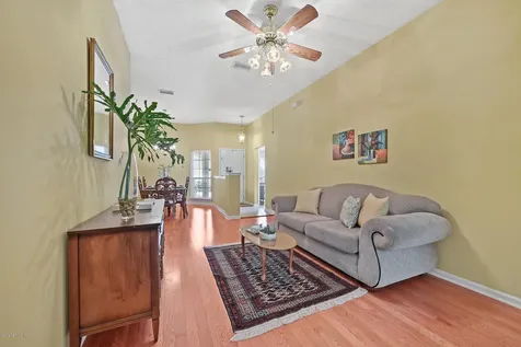10642 Crooked Tree Court Jacksonville FL 32256