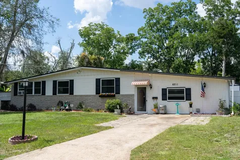 6211 Ashwood Lane Jacksonville FL 32277