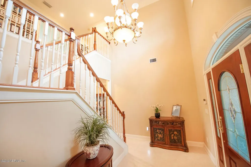 4038 Baymeadows Road Jacksonville FL 32217