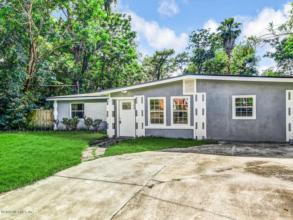 2306 Lake Lucina Drive Jacksonville FL 32211