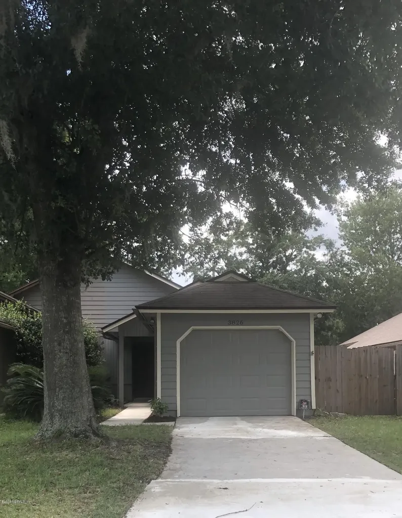 3826 Windridge Court Jacksonville FL 32257