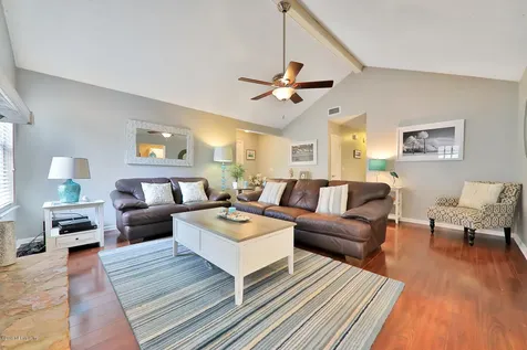 4353 Huntington Forest Boulevard Jacksonville FL 32257