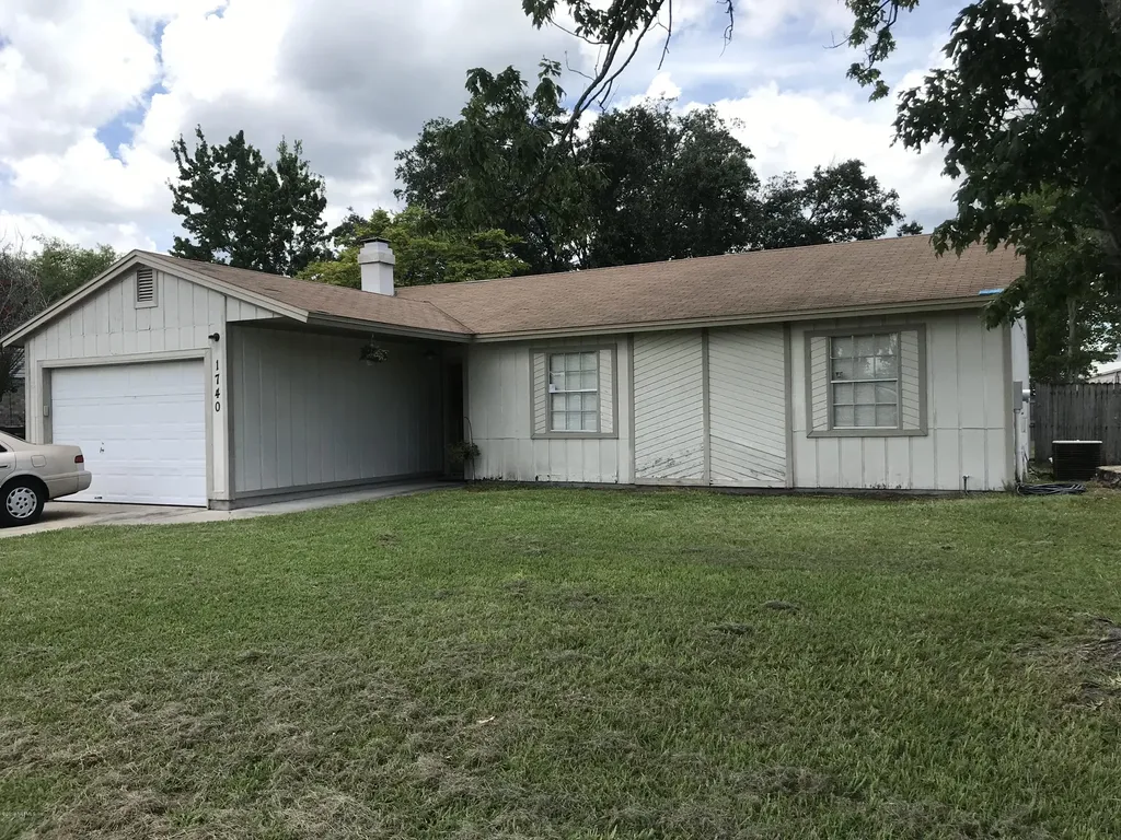 1740 Village Lane Orange Park FL 32073
