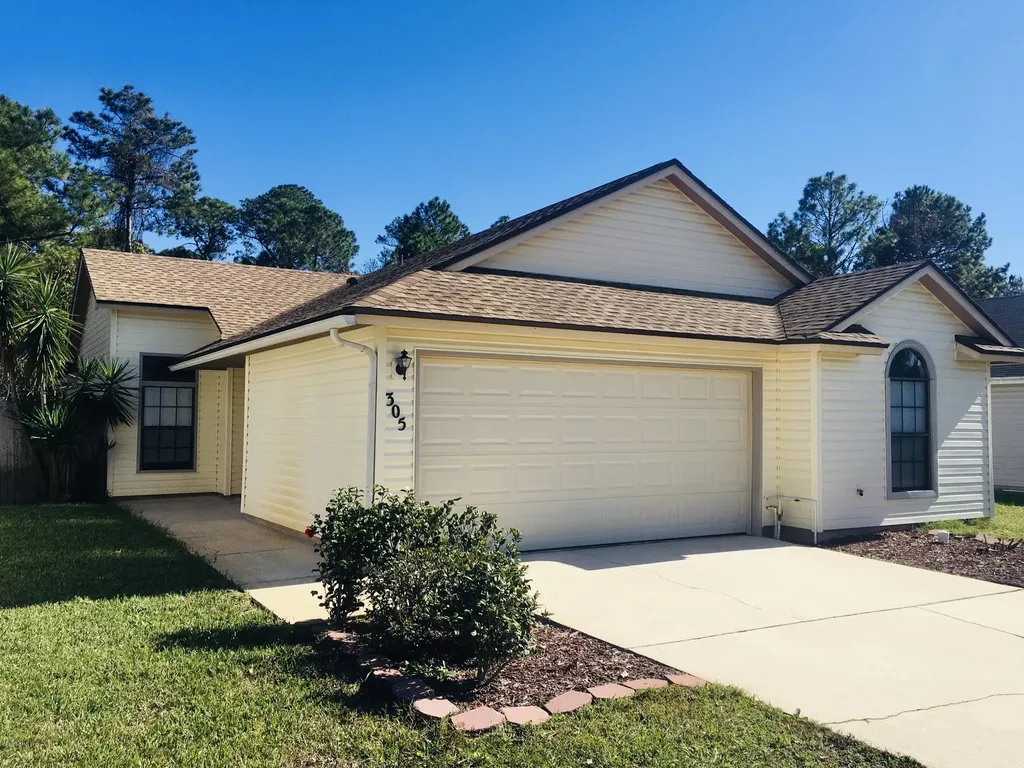 305 Sondra Cove Trail E Jacksonville FL 32225