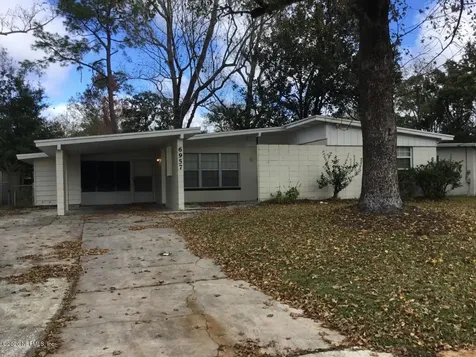 6957 Arques Road Jacksonville FL 32205