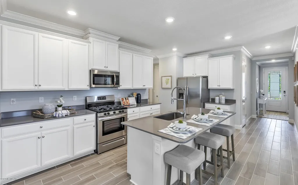 2889 Lucena Lane Jacksonville FL 32246