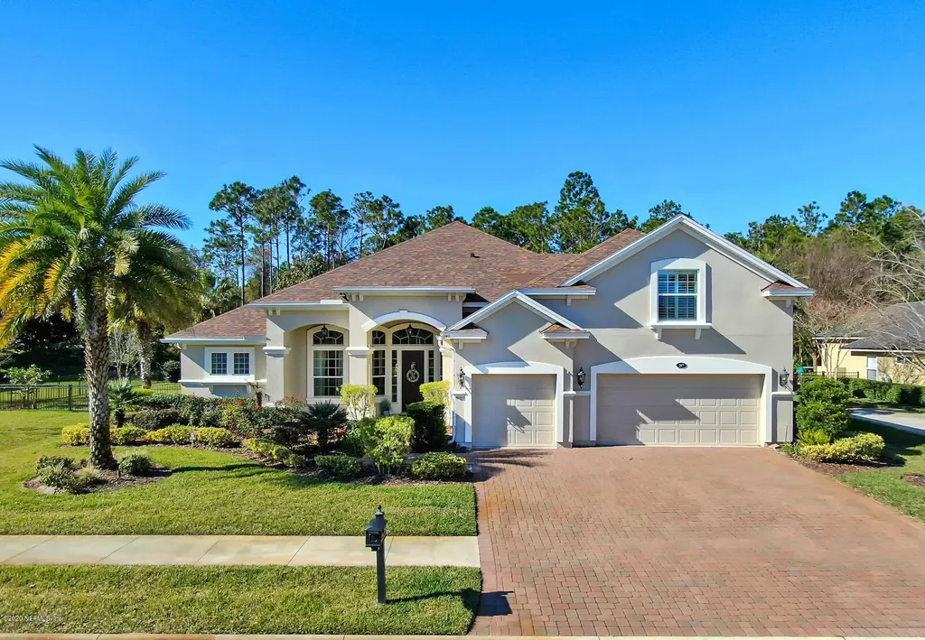 207 Holland Drive St. Augustine FL 32095