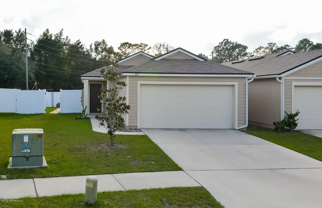 8471 Julia Marie Circle Jacksonville FL 32210