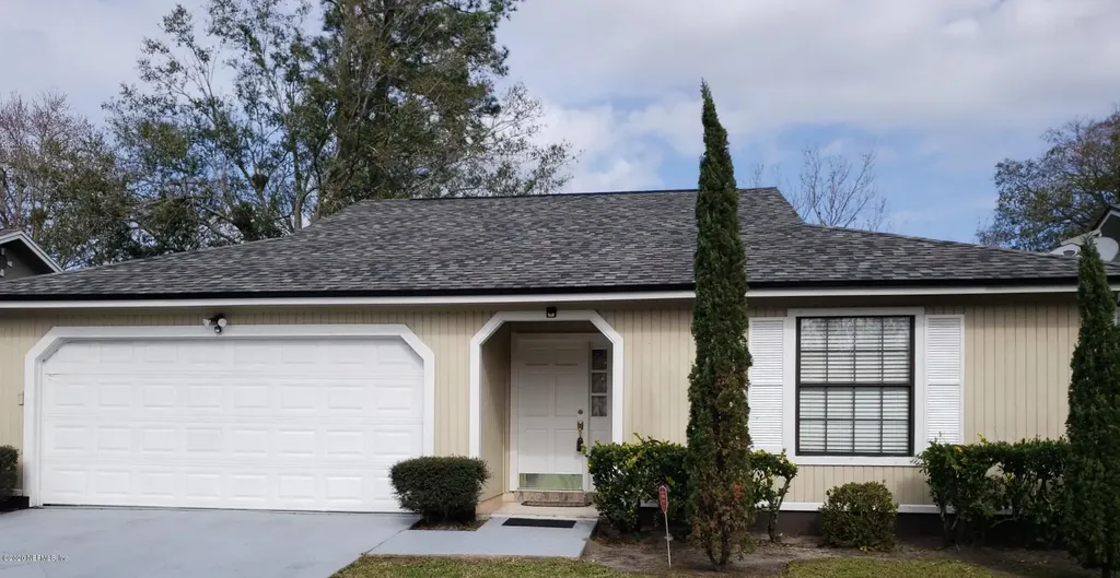 7345 Amandas Crossing Drive S Jacksonville FL 32244