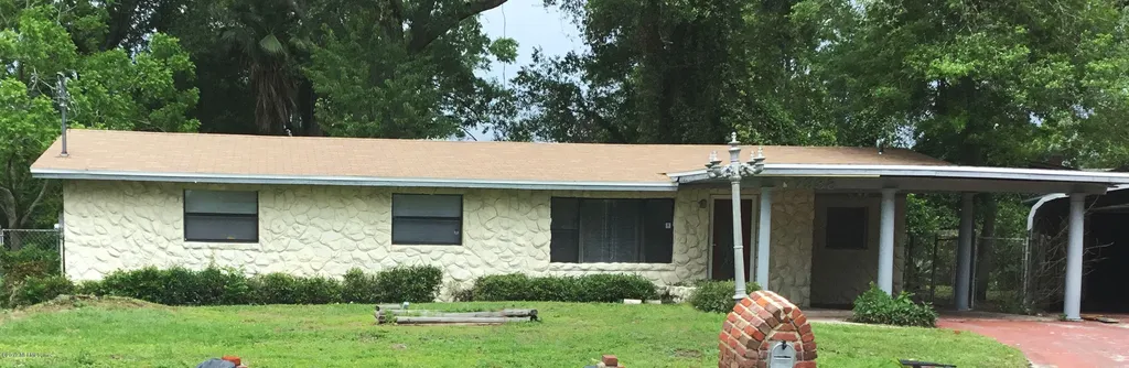 7938 Lake Park Court Jacksonville FL 32208