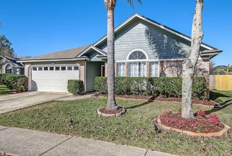 1962 Hovington Circle W Jacksonville FL 32246