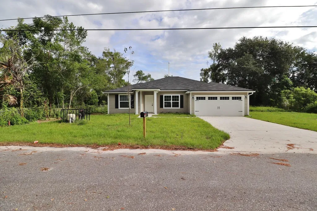 8131 Lakeland Street Jacksonville FL 32221