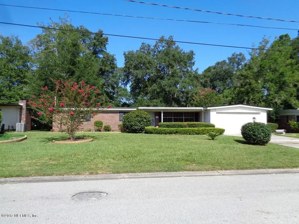 7193 Hanson Drive N Jacksonville FL 32210