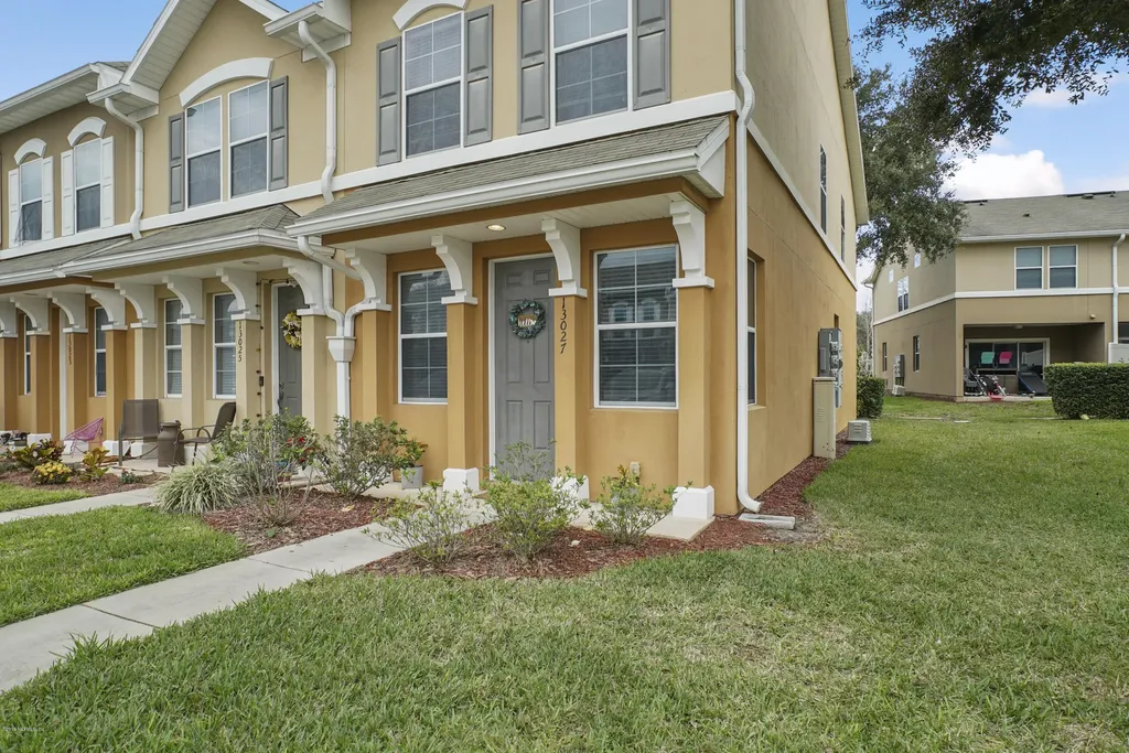 13027 Sunset Lake Drive Jacksonville FL 32258
