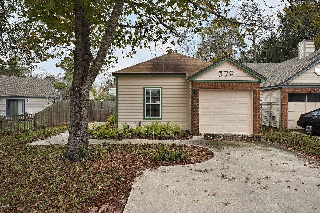 570 Staffordshire Drive E Jacksonville FL 32225