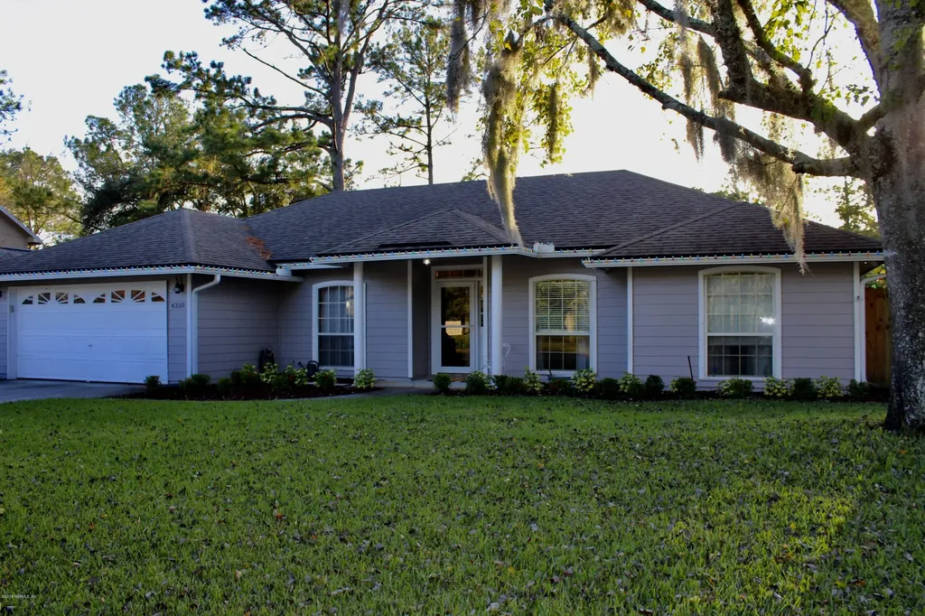 4350 Carriage Crossing Drive Jacksonville FL 32258