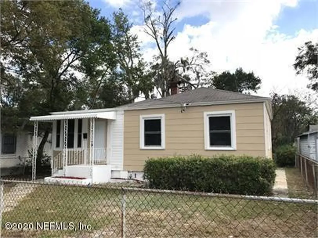 7525 Oakwood Street Jacksonville FL 32208