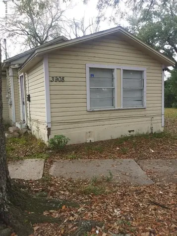 3908 Brick Road Jacksonville FL 32209