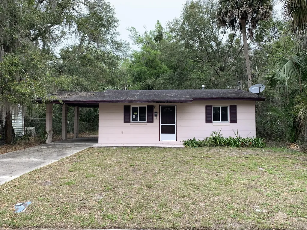908 Olive Street Palatka FL 32177