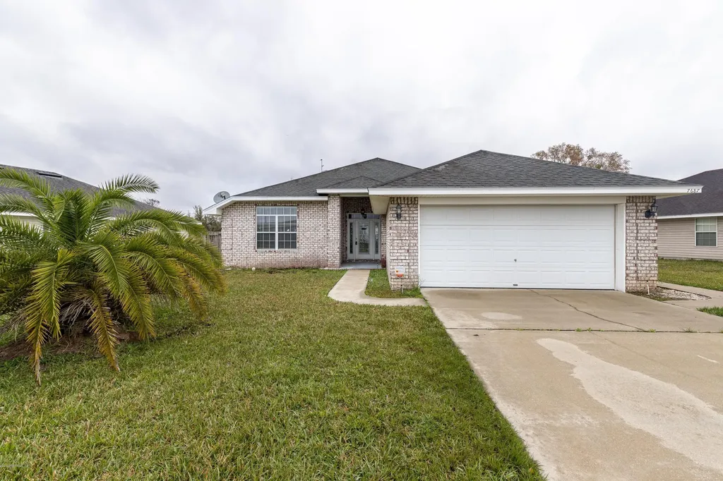 7687 Vandalay Drive Jacksonville FL 32244