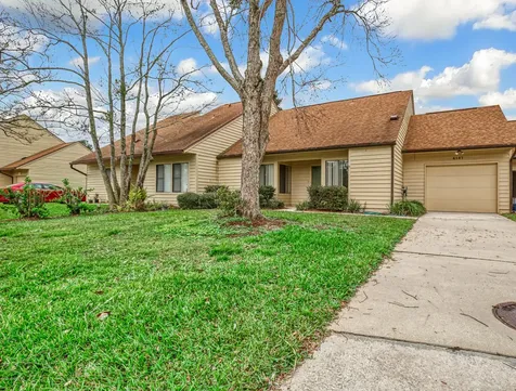 4147 Rollingwood Court Jacksonville FL 32257