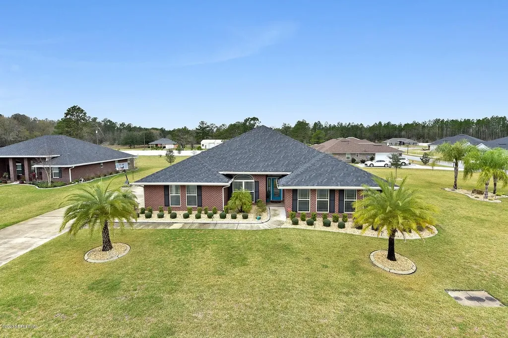 8018 Capeside Way Jacksonville FL 32222