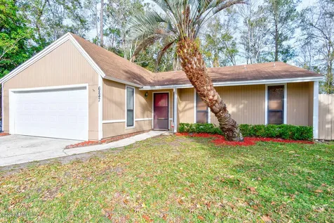 6847 Coralberry Lane N Jacksonville FL 32244