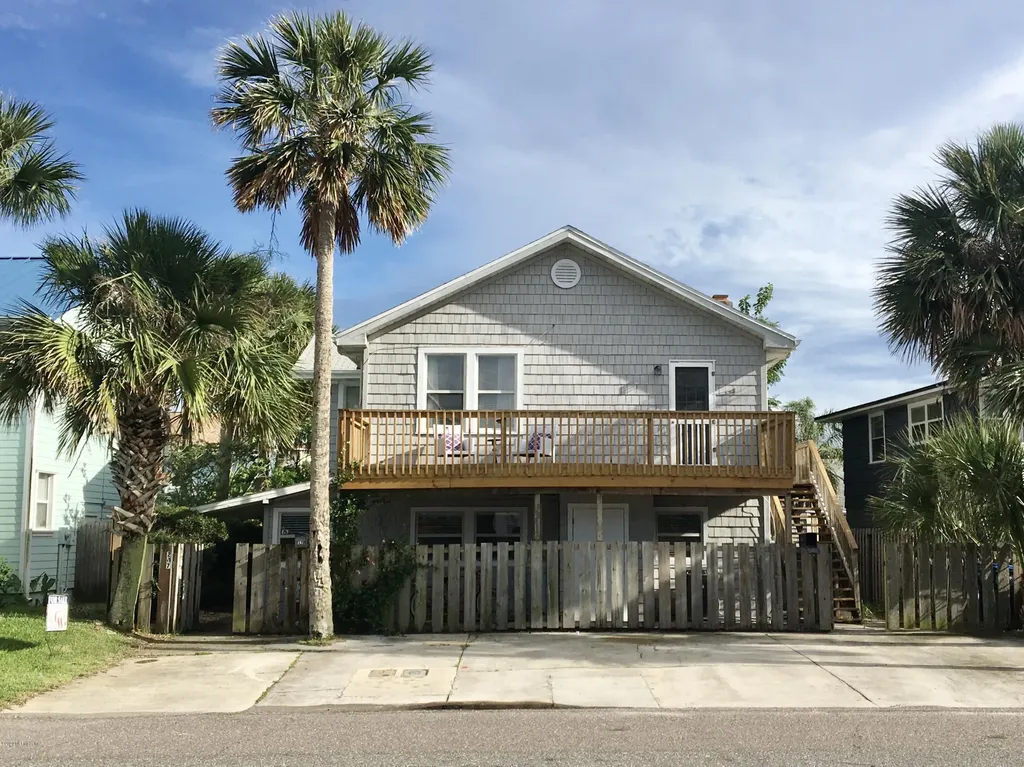 207 Margaret Street Neptune Beach FL 32266